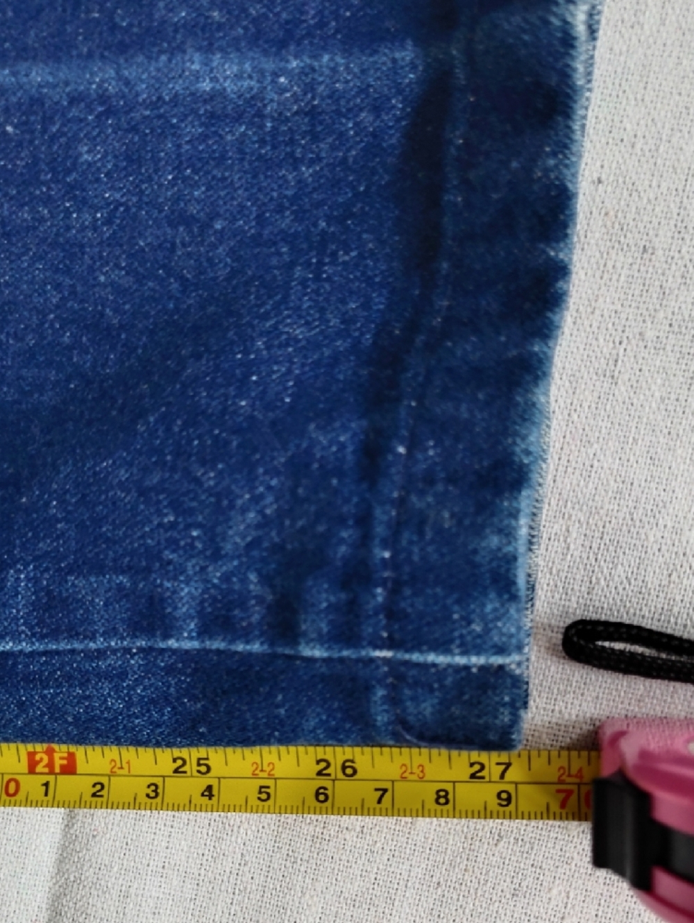 Vintage Jordache Indigo Denim Pleated Jeans - Picture 5 of 9